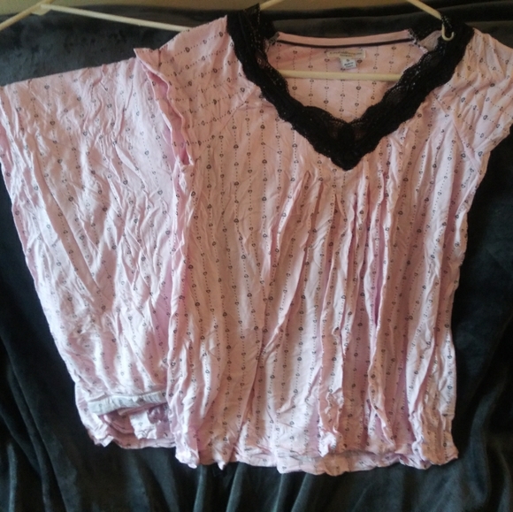 Women's Pajama Set - Picture 1 of 4